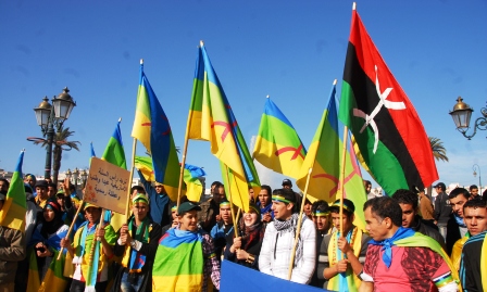 Mouvement Amazighe: Benkirane  au pied du mur