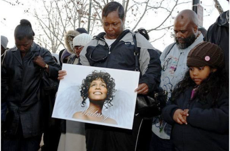Obsèques de Whitney Houston samedi lors d'une cérémonie privée dans sa ville natale