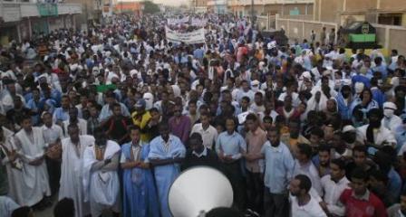 Mauritanie: une marche pour exiger le départ du président