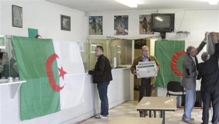 Algérie-élections : taux de participation de 42
