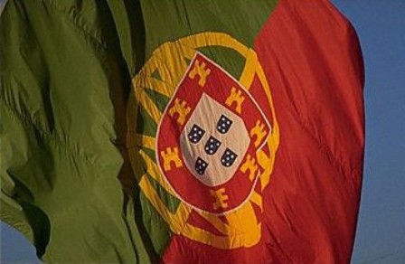 Lisbonne rejette la position de l’extrême gauche et réaffirme son attachement aux relations avec le