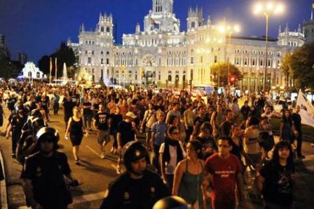 Espagne: des milliers de fonctionnaires manifestent