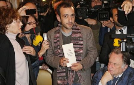 Le prix Goncourt récompense la Corse de l'écrivain français Jérôme Ferrari