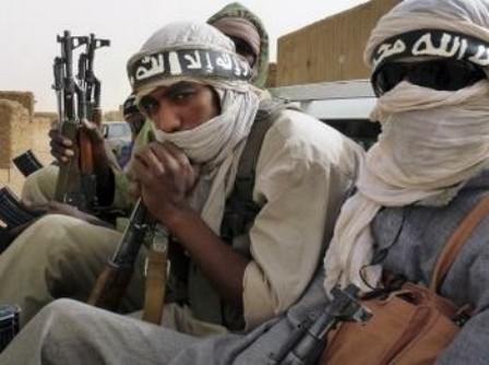 Mali: les islamistes armés sous pression de l'Afrique de l'Ouest