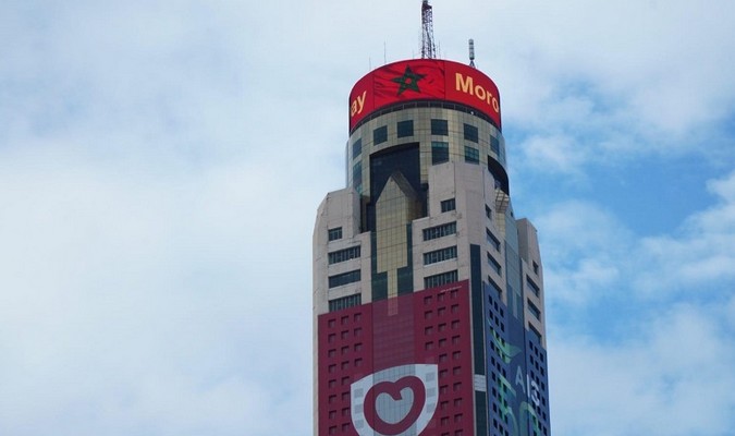Fête de l’Indépendance : le célèbre gratte-ciel de “La Baiyoke Tower” illuminé aux couleurs du Maroc