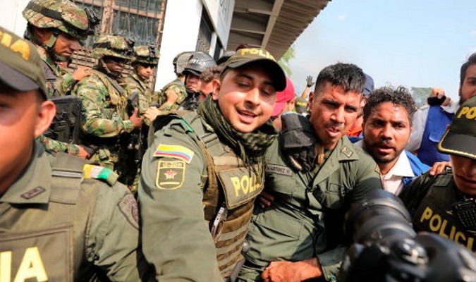 Plus d'une centaine de policiers et de militaires vénézuéliens ont déserté vers la