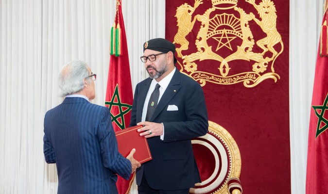 SM le Roi reçoit à Al Hoceima Wali Bank Al-Maghrib
