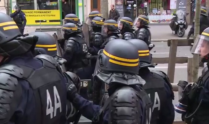 Jeudi noir en France : Grèves et manifestations(Vidéo)
