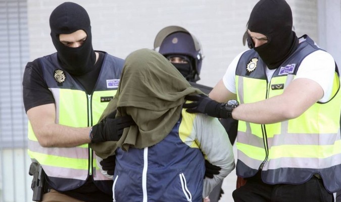 Espagne: Arrestation d’un membre présumé de Daech en collaboration avec le Maroc