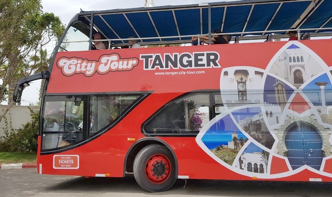 Tanger: deux bus écologiques découverts desservent les artères de la ville