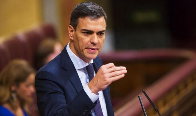 Le président du gouvernement espagnol interpellé sur les crimes du polisario dans les camps de Tindouf