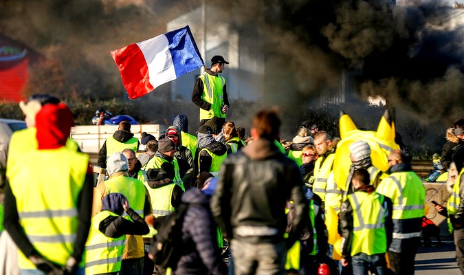 France : les "Gilets jaunes" dans la rue pour le 15ème samedi consécutif
