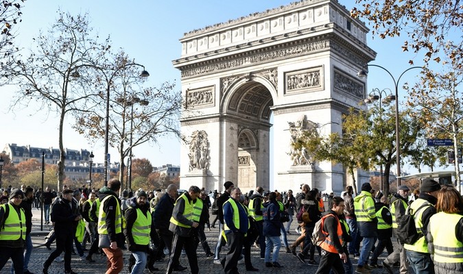 France: les "Gilets jaunes" dans la rue pour le 17ème samedi consécutif