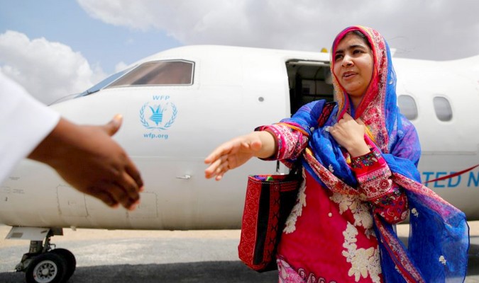 Pakistan: premier retour de Malala