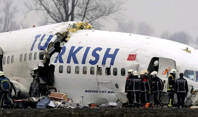 Un Boeing 737 de Turkish Airlines quitte la piste lors de son atterrissage en Ukraine