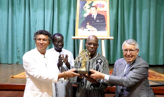 Moussem d’Assilah: Le 11è Prix Tchicaya U Tam’si décerné au poète Amadou Lamine Sall
