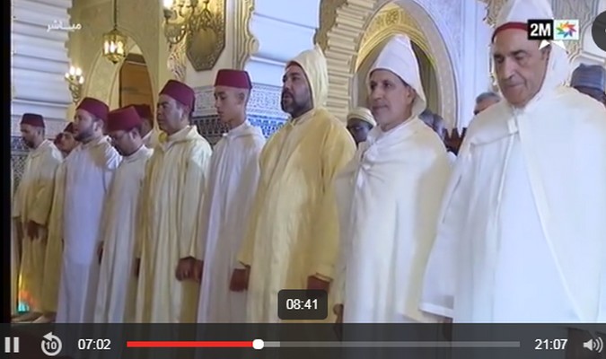 Amir Al-Mouminine accomplit la prière de l'Aïd Al-Adha à la mosquée Ahl Fès(Vidéo)