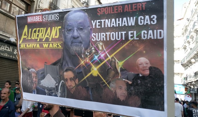 Algérie: Gaïd Salah au cœur de la colère des manifestants