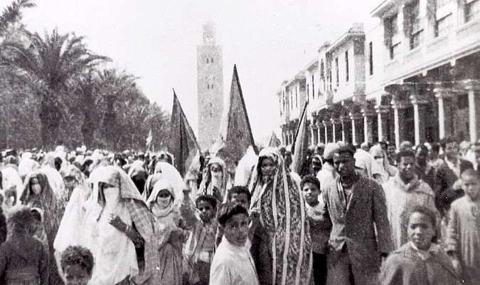 Marrakech: La Manifestation du Mechouar en 1953