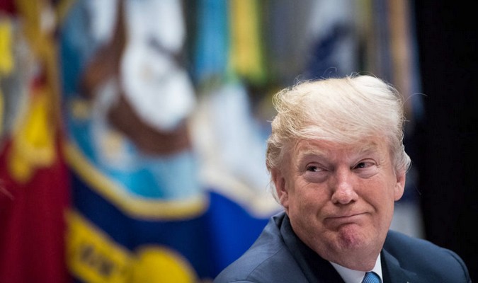 Trump: "mon impeachment entraînerait le chaos boursier"